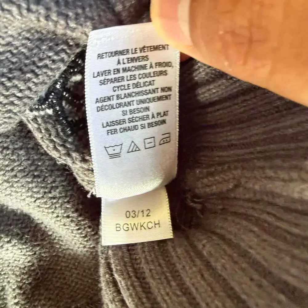 Aeropostale Men's Gray Black and White Striped Crewneck Knit Sweater XL